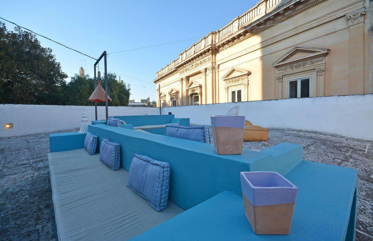 Furnished roof terrace